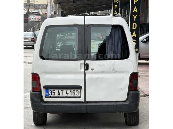 ŞENLİK OTO DAN PARTNER CAMLI KOLTUKLU