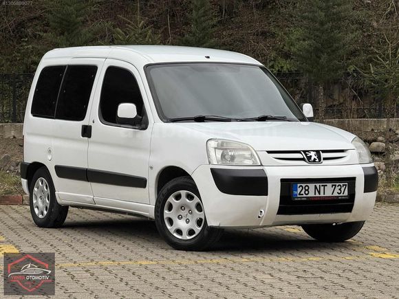 YENER OTOMOTİV'DEN 2009 PARTNER ÇİFT SÜRGÜ TEK KAPAK HATASIZ