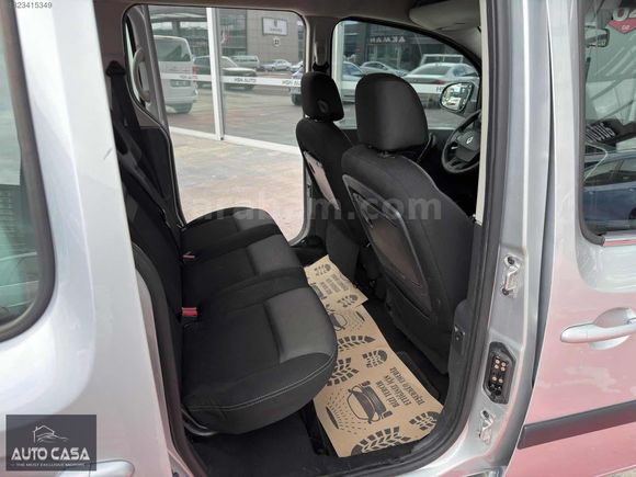 AUTO CASA 2017 RENAULT KANGO 1.5 DCİ TOUCH 90HP