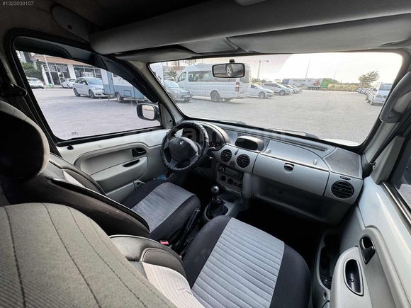 2003 MODEL OTOMOBİL RUHSATLI KLİMALI AİRBAGLİ KANGOO