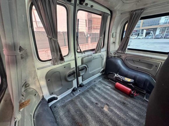 2003 MODEL OTOMOBİL RUHSATLI KLİMALI AİRBAGLİ KANGOO