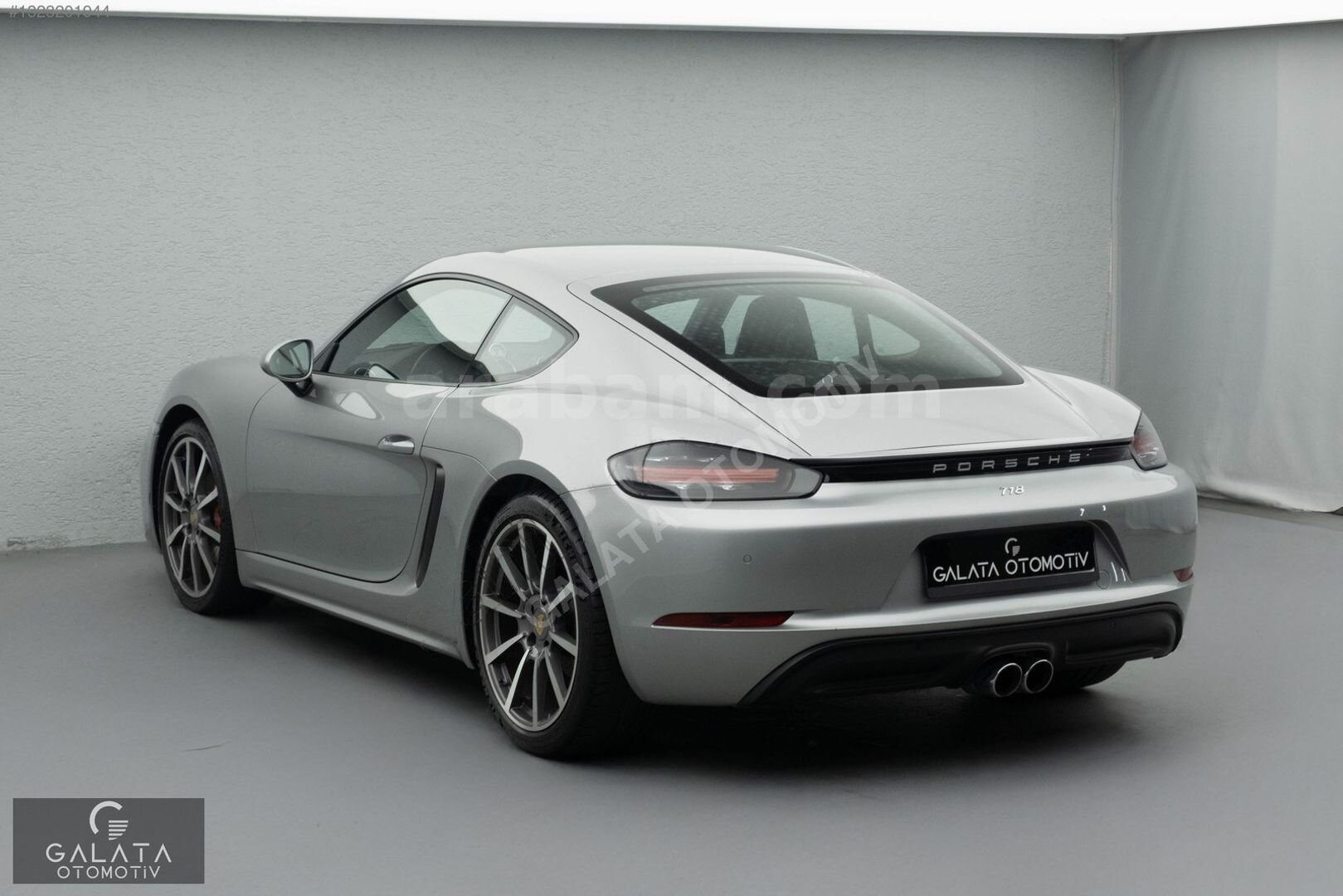 Galeriden Porsche 718 Cayman 4.0 GT4 2017 Model İstanbul 72.520 km Gri 4