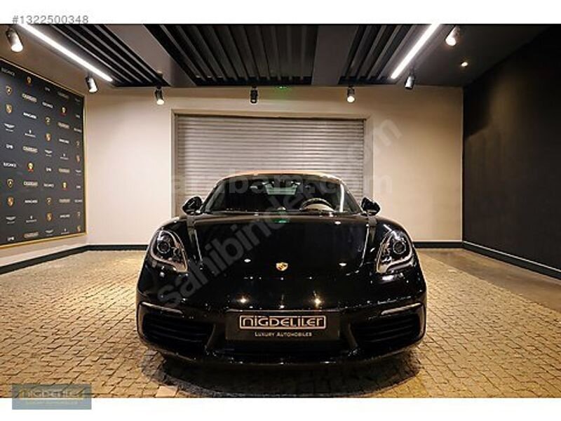 Galeriden Porsche 718 Boxster 2022 Model İzmir 6.615 km Siyah