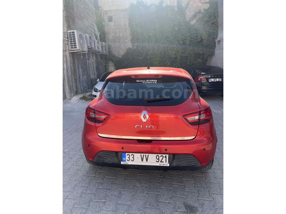 Sahibinden Renault Clio 1.2 Joy 2015 Model  183000 km Kırmızı