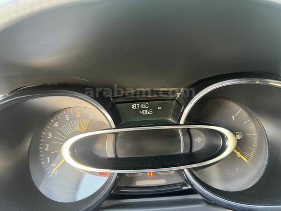 Sahibinden Renault Clio 1.2 Joy 2015 Model  183000 km Kırmızı