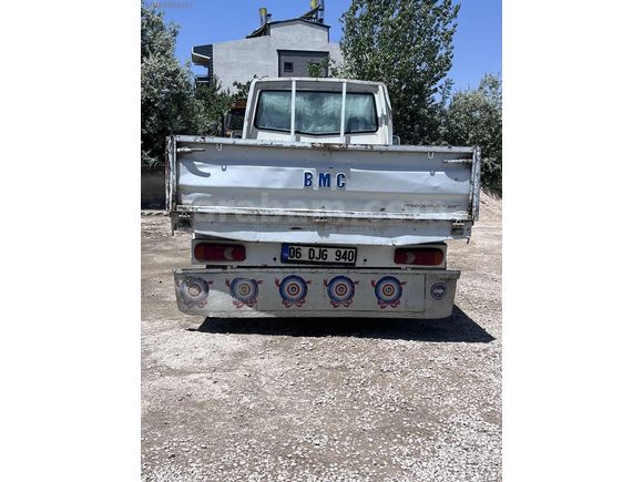 EŞMELERDEN EKMEK TEKNESİ ARAÇ VANDA