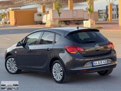 OPEL ASTRA 1.4 TURBO 95 BİNDE OTOMATİK