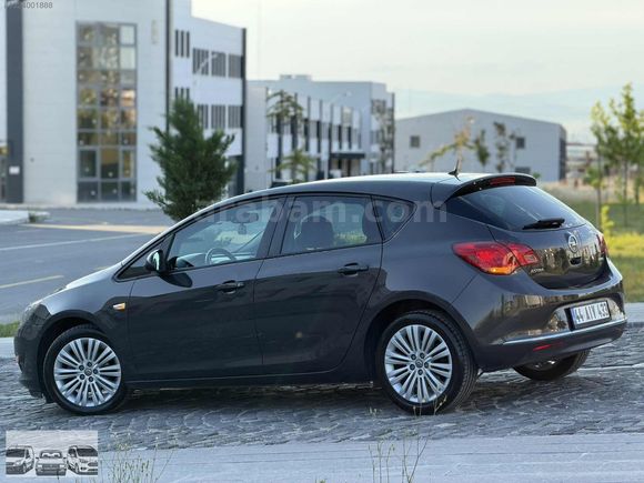 OPEL ASTRA 1.4 TURBO 95 BİNDE OTOMATİK