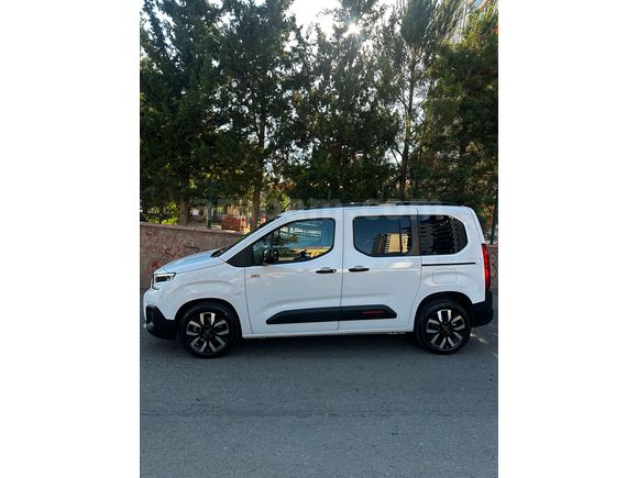 Sahibinden Citroen Berlingo 1.5 BlueHDI Max 2026 Model 
