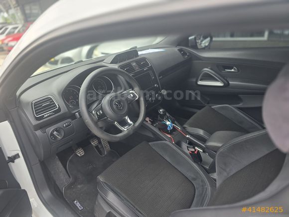 WW SCİROCCO 1.4 TSI MANUEL