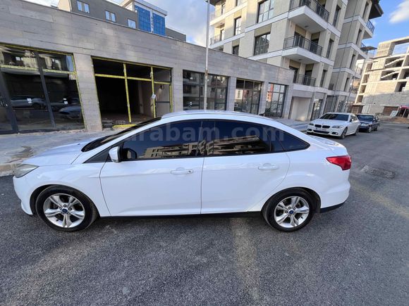Sahibinden Ford Focus 1.6 TDCi Style 2015 Model 