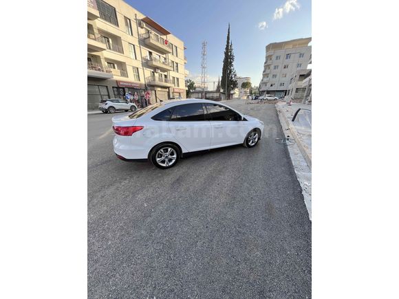 Sahibinden Ford Focus 1.6 TDCi Style 2015 Model 
