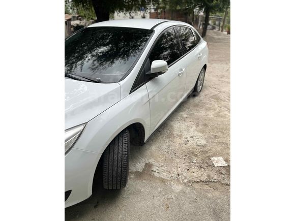 Sahibinden Ford Focus 1.6 TDCi Style 2015 Model 