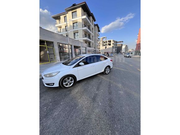 Sahibinden Ford Focus 1.6 TDCi Style 2015 Model 