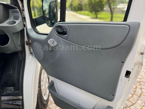 ŞENTÜRK'TEN 2011 MODEL KLİMALI MASRAFSIZ 330 KAMYONET