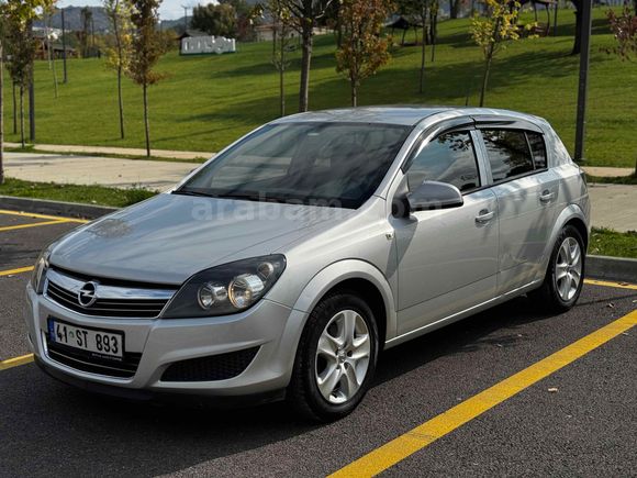 Sahibinden Opel Astra 1.6 Essentia 2013 Model 
