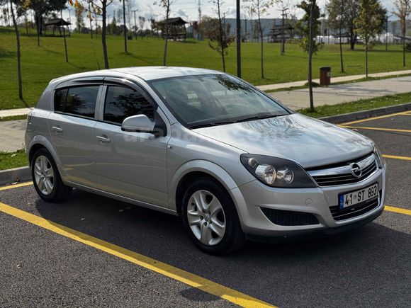 Sahibinden Opel Astra 1.6 Essentia 2013 Model 