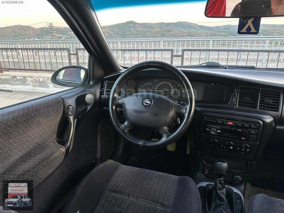 Elif Otomotiv'den Cam Gibi Opel Vectra