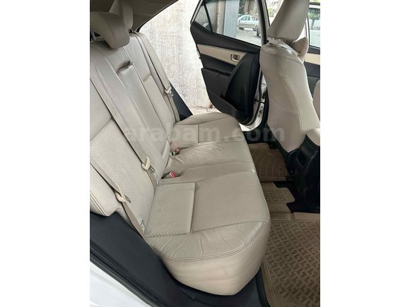 Sahibinden Toyota Corolla 1.4 D-4D Premium 
 