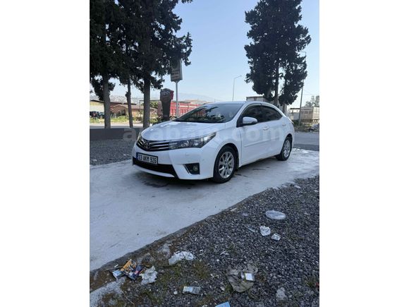 Sahibinden Toyota Corolla 1.4 D-4D Premium 
 