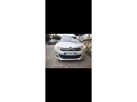 Sahibinden Hatasız Citroen C4 1.6 e-HDi Confort 2012 Model  277.000 km Gri