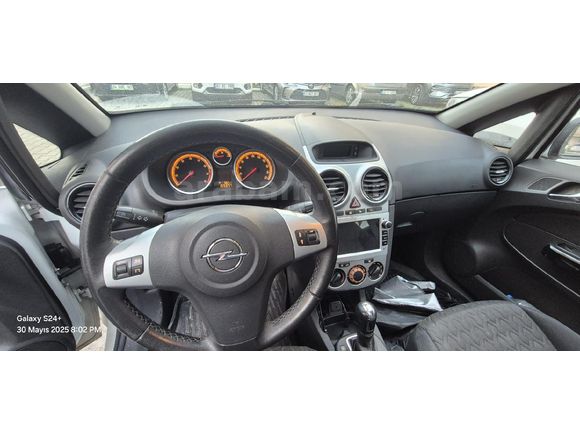 Sahibinden Opel Corsa 1.4 Twinport Active 2013 Model