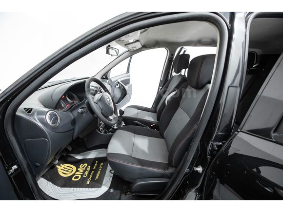 OMS OTOMOTİV'DEN 2013 4X4 DACİA DUSTER 1.5 DCİ LAUREATE %0 FAİZ