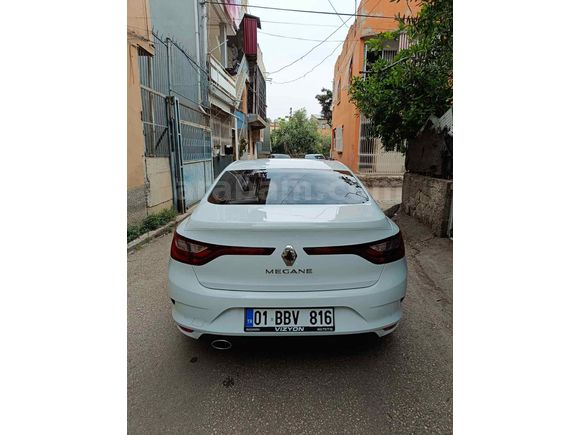 Sahibinden Renault Megane 1.3 TCe Joy 2020 Model 