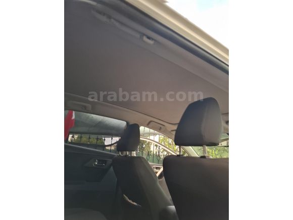 Sahibinden Toyota Auris 1.4 D-4D Advance Skypack 2014 Model