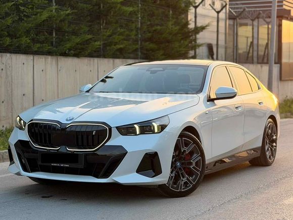 BMW i5 eDrive 40 eDrive40 2023 Model FULL+FULL