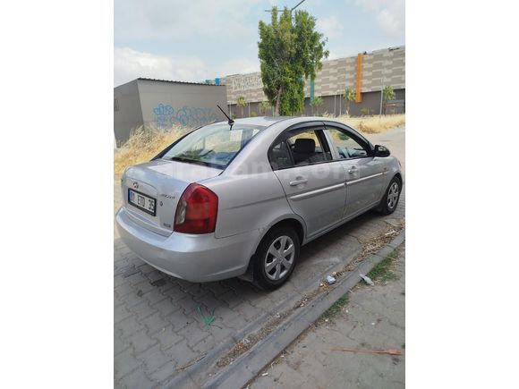Sahibinden Hyundai Accent Era 1.5 CRDi-VGT Select 2006 Model