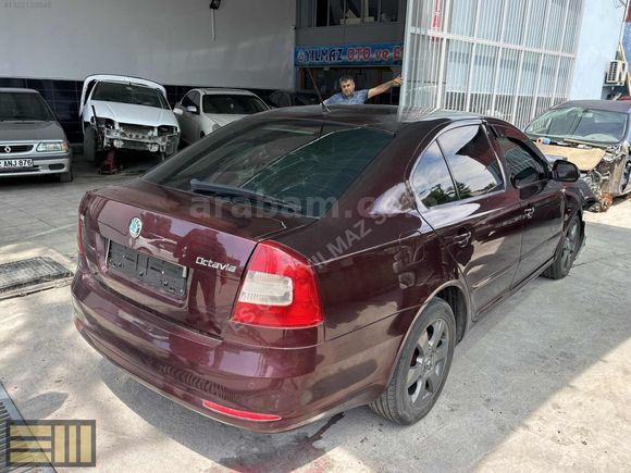 Kaporta hasarlı Octavia Otomatik