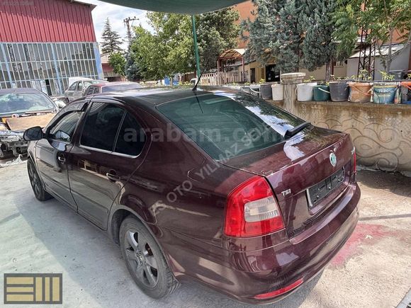 Kaporta hasarlı Octavia Otomatik