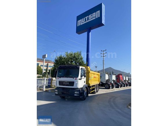 MUTSAN OTOMOTİV DEN 2011 MODEL MAN ÇİFT ÇEKER KAMYON