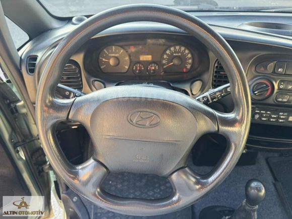 2006 MODEL DEĞİŞENSİZ ORJ 97'BİNDE EMSALSİZ 140 PS 4+1 CAMLIVAN