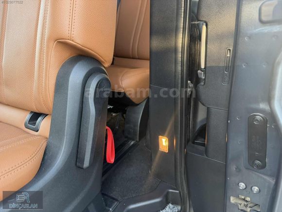 YETKİLİ SERVİS BAKIMLI ORJİNAL OTOMOBİL RUSATLI 8+1