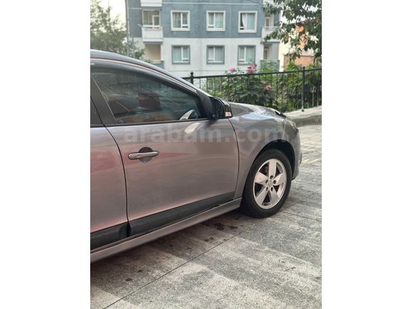 Sahibinden Renault Megane 1.5 dCi Expression 2011 Model 
