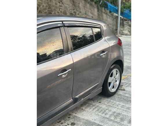 Sahibinden Renault Megane 1.5 dCi Expression 2011 Model 
