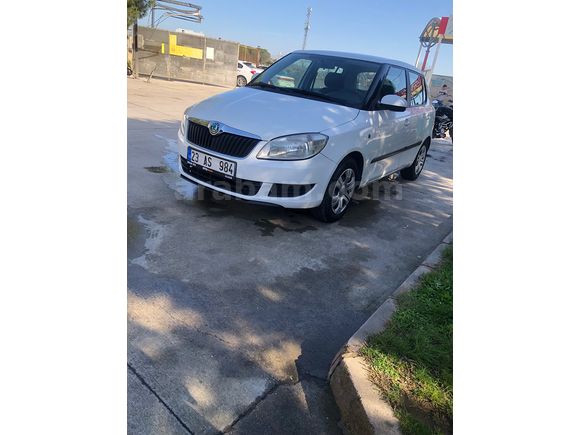 Sahibinden Skoda Fabia 1.4 Ambition 2012 Model 