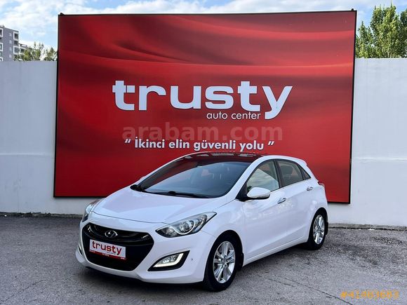 TRUSTY ONATÇA'DAN HYUNDAİ İ30