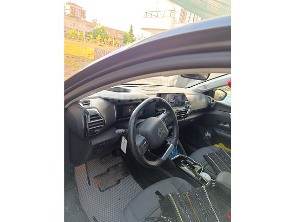 Sahibinden Citroen C4 X 1.2 PureTech Shine Bold 2024 Model