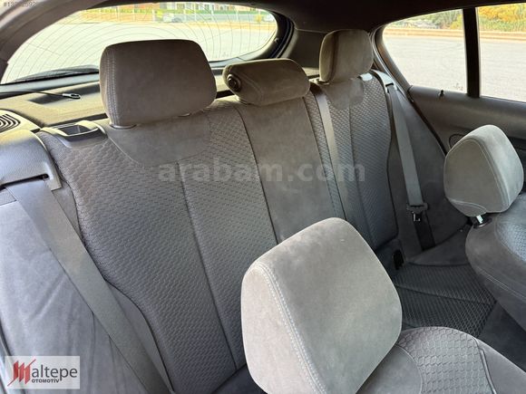 BMW 118i M Plus MASRAFSIZ BAKIMLI