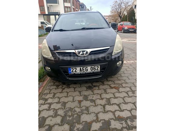 Sahibinden Hyundai i20 Troy 1.4 CVVT Prime Plus 2011 Model