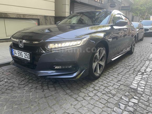 Sahibinden Honda Accord 1.5 VTEC Executive Plus 2021 Model 