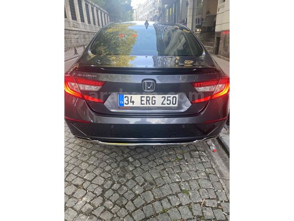 Sahibinden Honda Accord 1.5 VTEC Executive Plus 2021 Model 