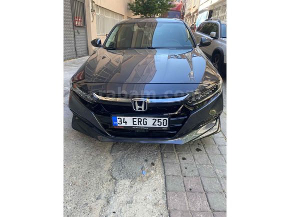 Sahibinden Honda Accord 1.5 VTEC Executive Plus 2021 Model 