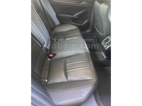 Sahibinden Honda Accord 1.5 VTEC Executive Plus 2021 Model 