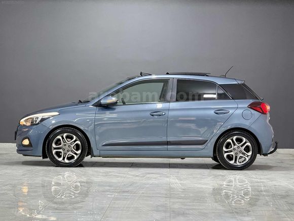 2019 i20 ELİTE SMART 78bin km CAMTAVAN ŞERİT TAKİP