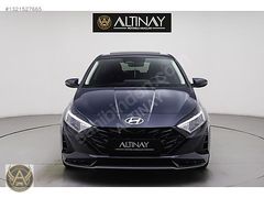 2025 HATASIZ BOYASIZ HYUNDAİ İ20 ELİTE NAVİ 1.0T-GDİ 17.000 KM