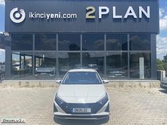 HYUNDAI ONURLU'DAN BOYASIZ DEĞİŞENSİZ DÜŞÜK KM İ20 STYLE 1.0 DCT